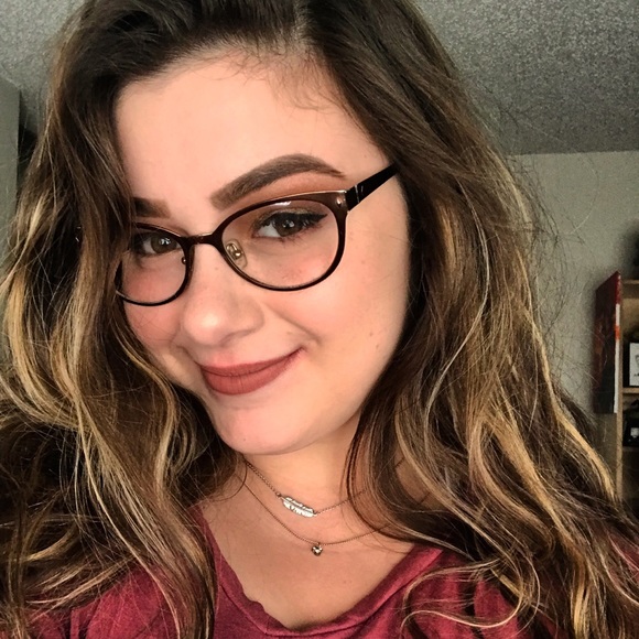 ๐ meet your seller ๐ - Picture 5 of 6